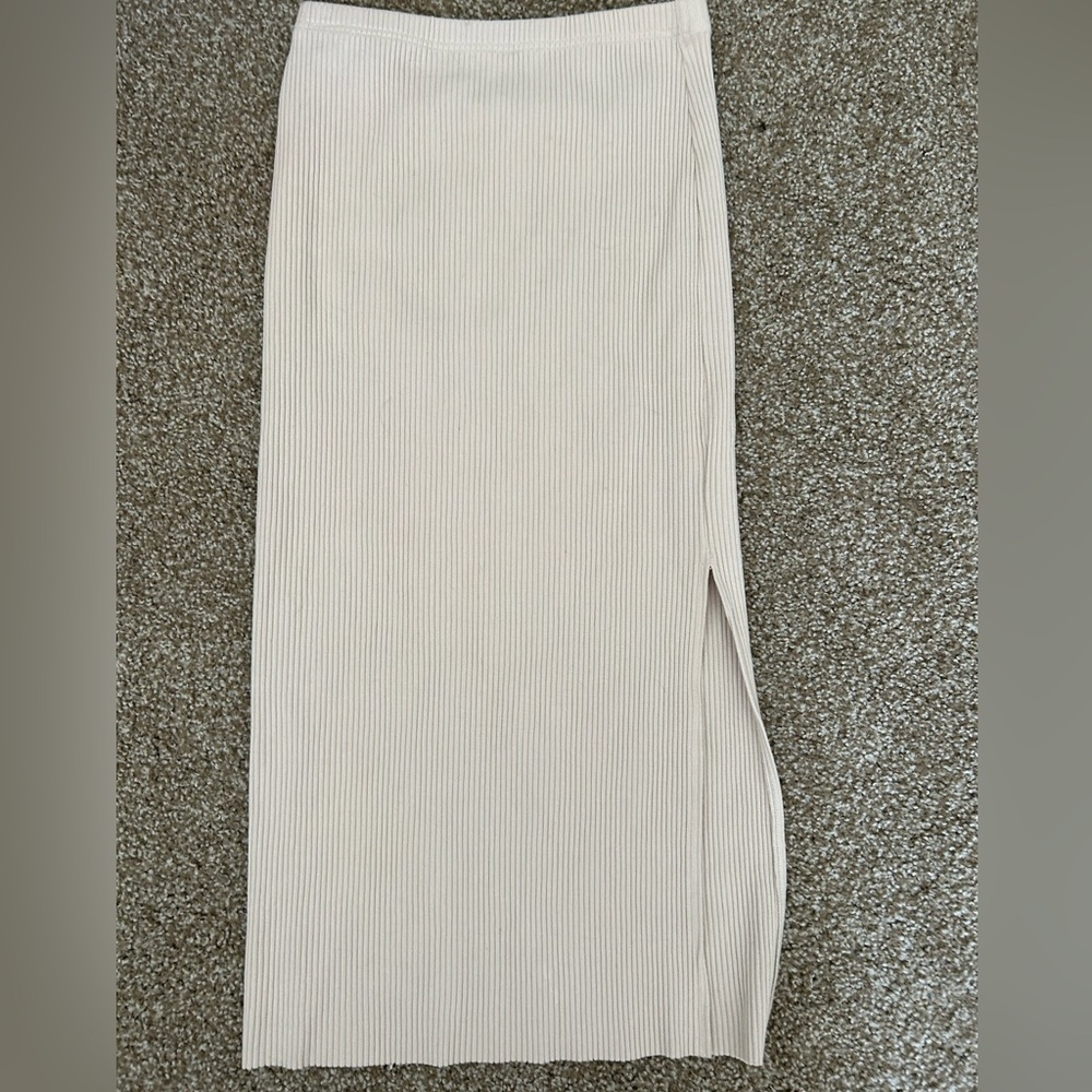 Elegant Cream Pencil Skirt for Women
